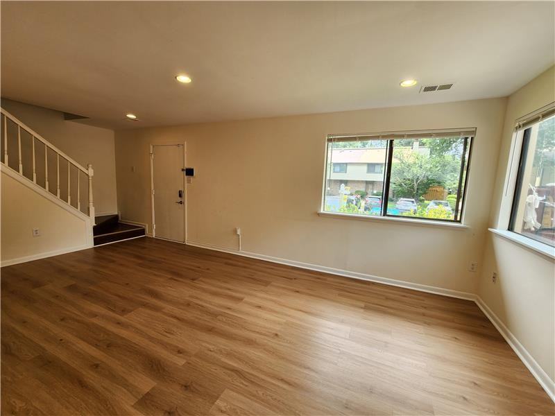 10662 Spring Oak Ct - Photo 2 of 22