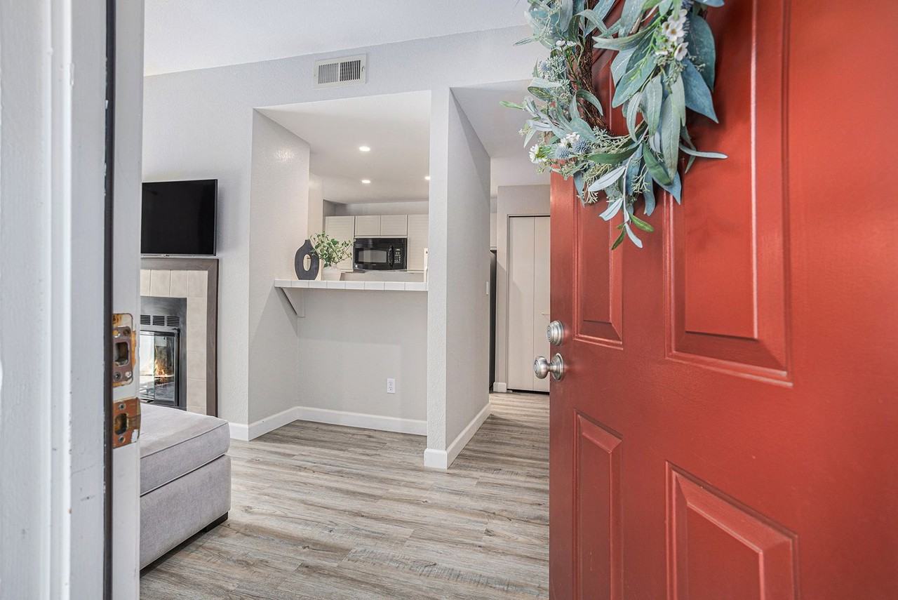 7730 Canyon Meadow Cir #C - Photo 4 of 21