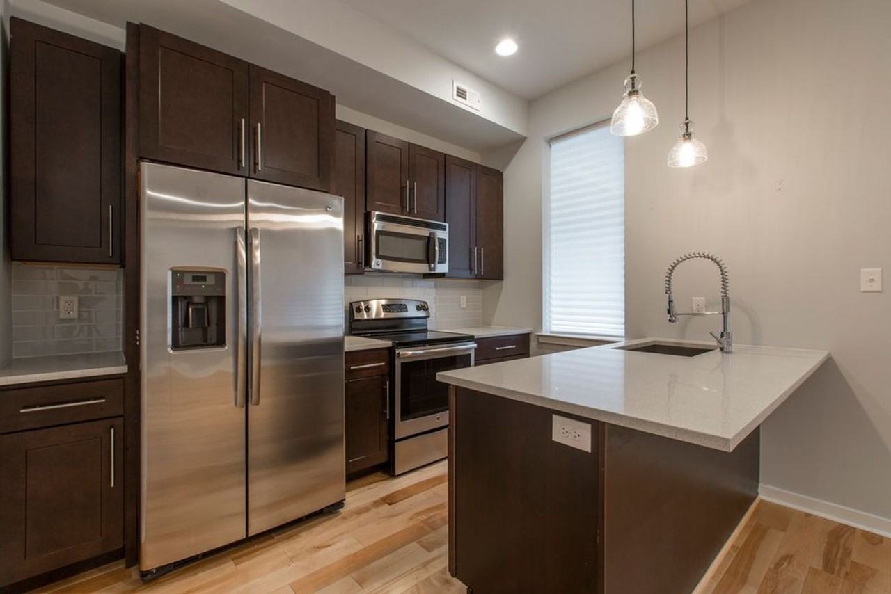4304 Cresson St - Photo 6 of 32