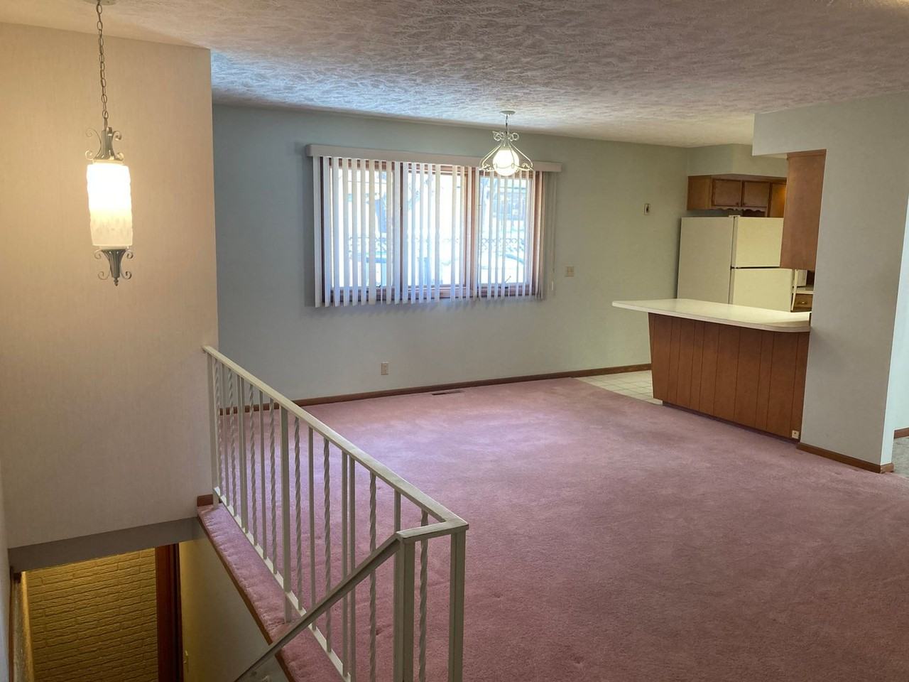 4924 Cresthaven Dr - Photo 5 of 13