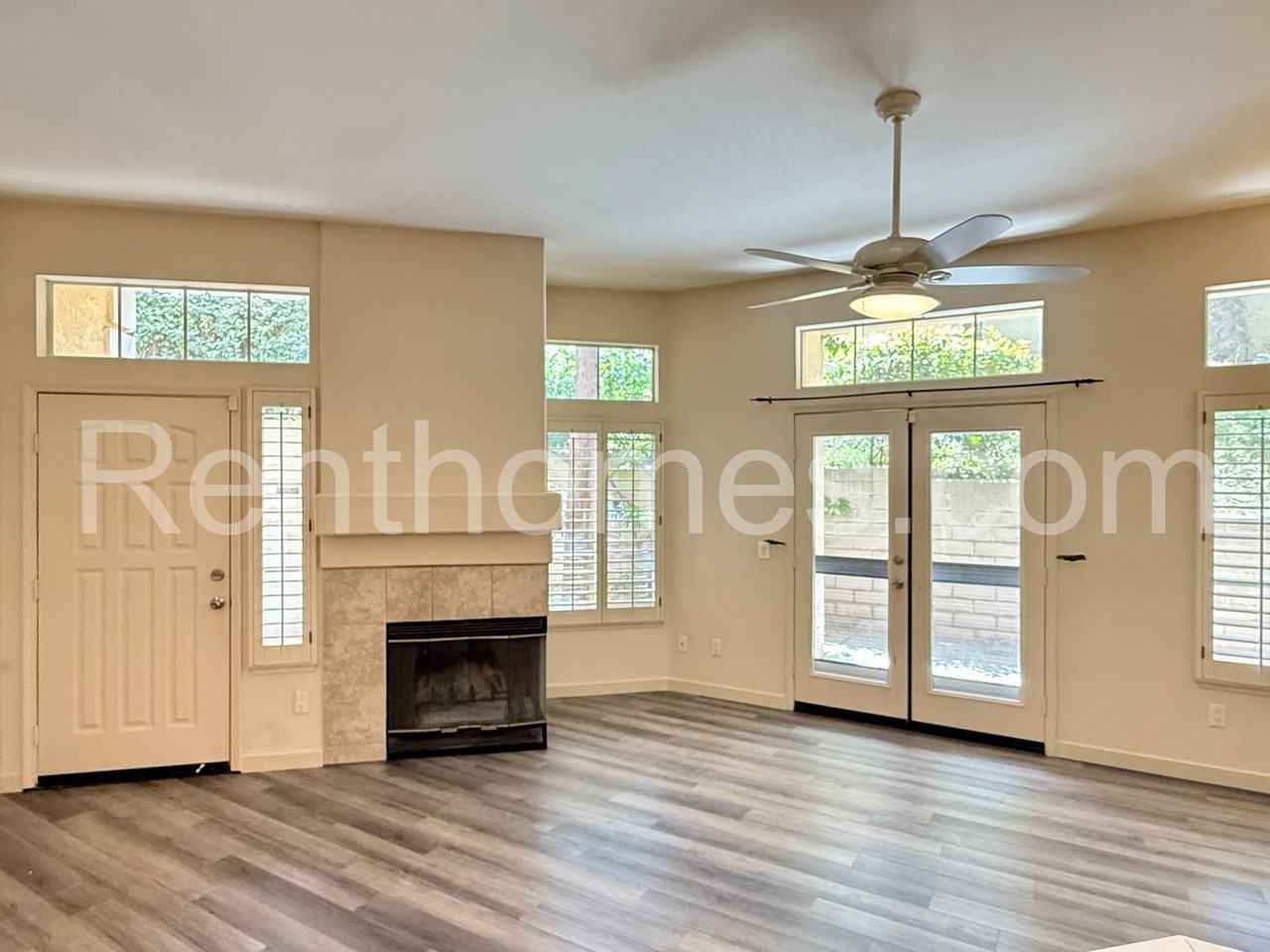 11295 Provencal Pl - Photo 4 of 26