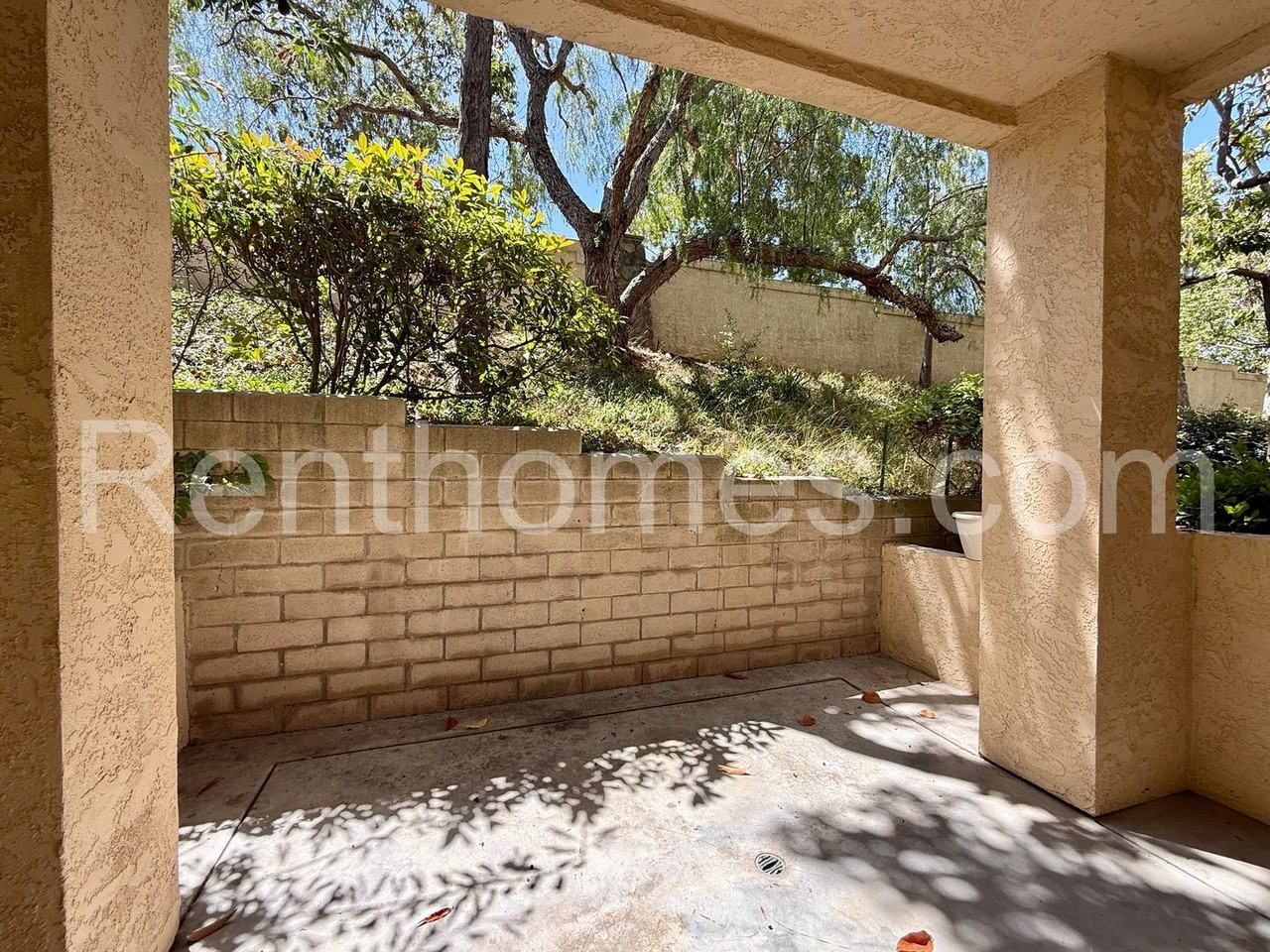 11295 Provencal Pl - Photo 5 of 26