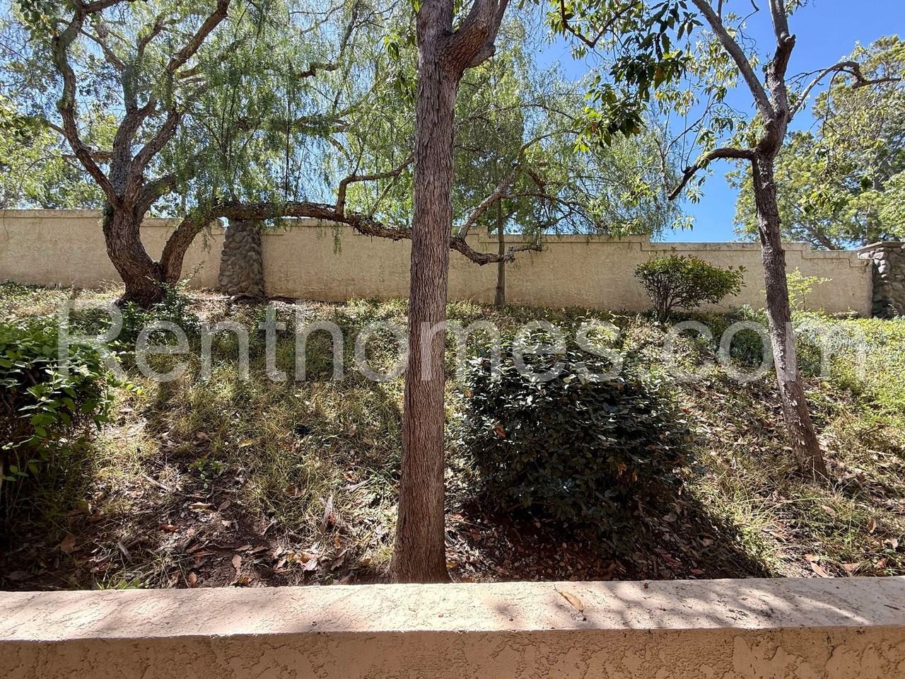11295 Provencal Pl - Photo 6 of 26