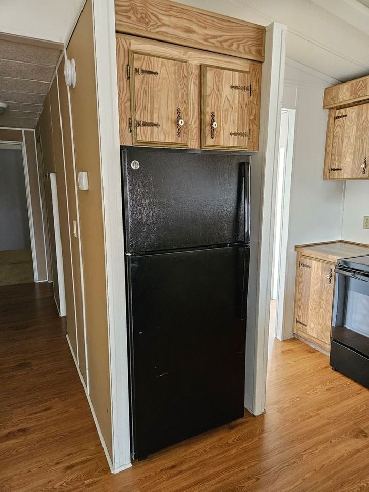 7622 E Jan Ave - Photo 2 of 8