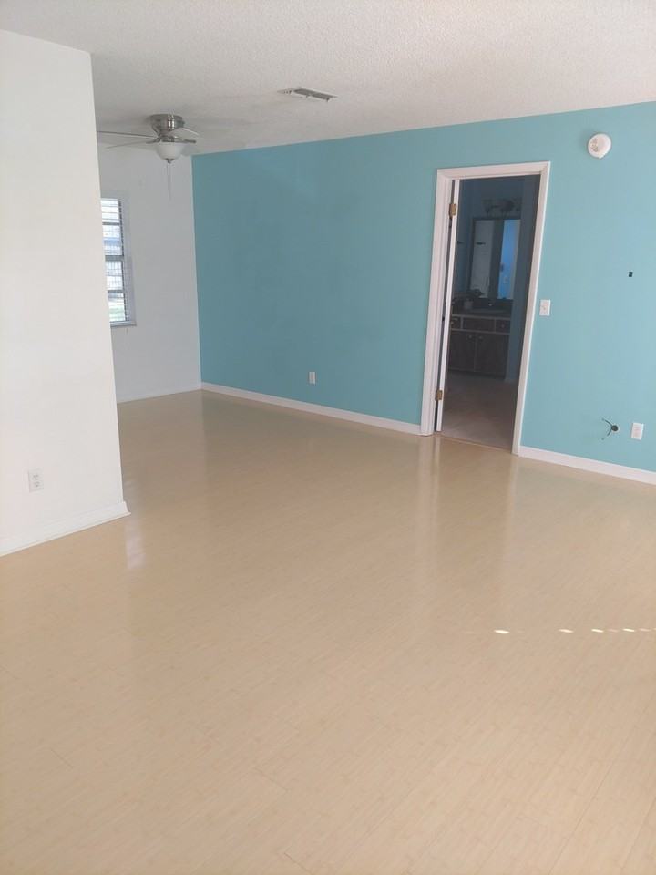 7722 Sw 13th Rd - Photo 2 of 15