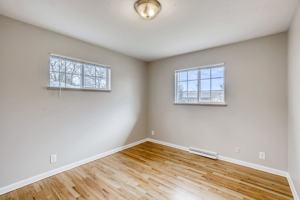 featured image of 835 38th St