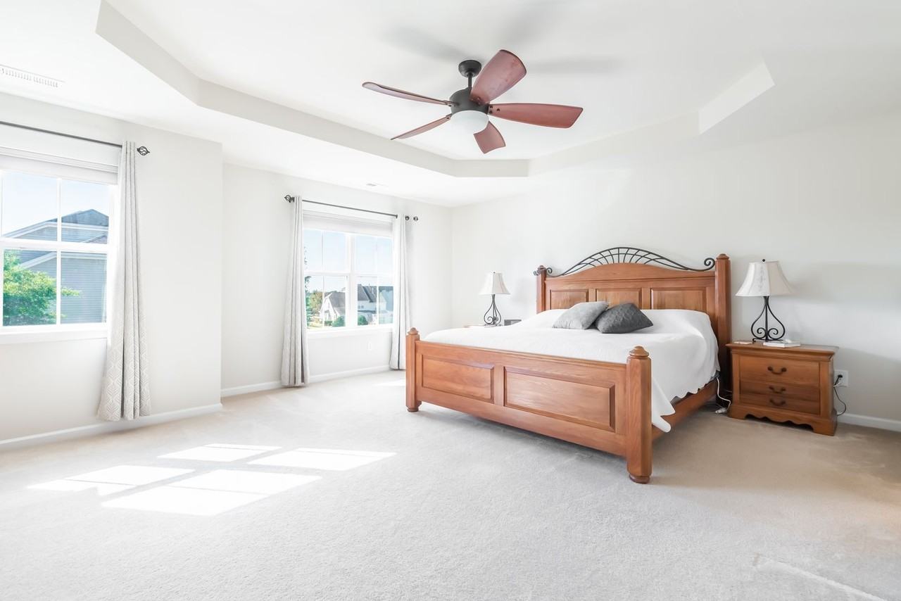 8329 Yaxley Hall Dr - Photo 6 of 17