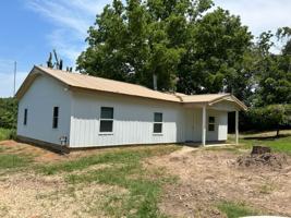featured image of 470365 470365 E 785 Rd - Entry House