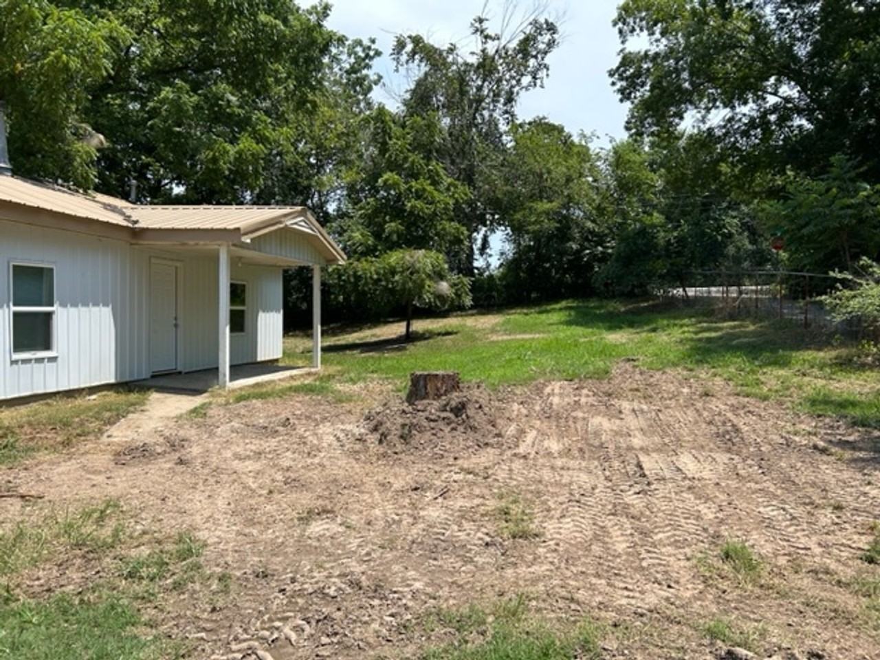 470365 470365 E 785 Rd - Entry House - Photo 2 of 17