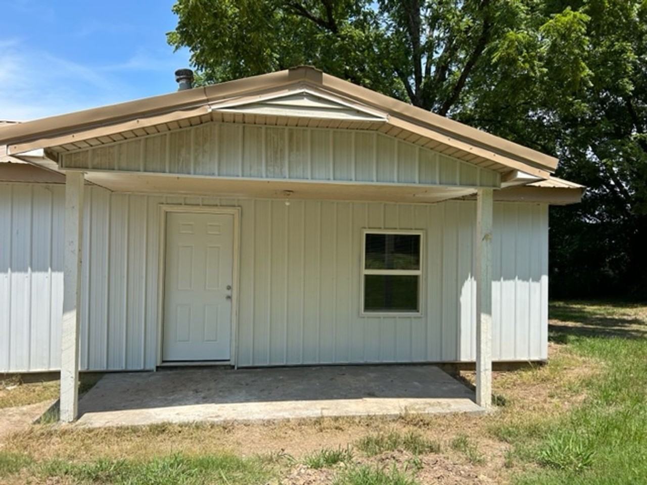 470365 470365 E 785 Rd - Entry House - Photo 3 of 17