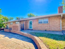 6336 N Villa Ave - Photo 1 of 1