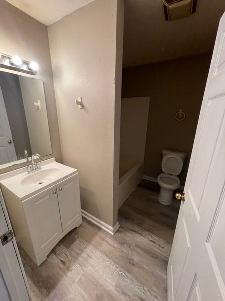 118 Leeper St - Photo 2 of 31