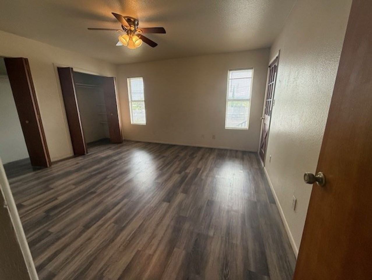 708 S 8th St #B - Photo 7 of 15