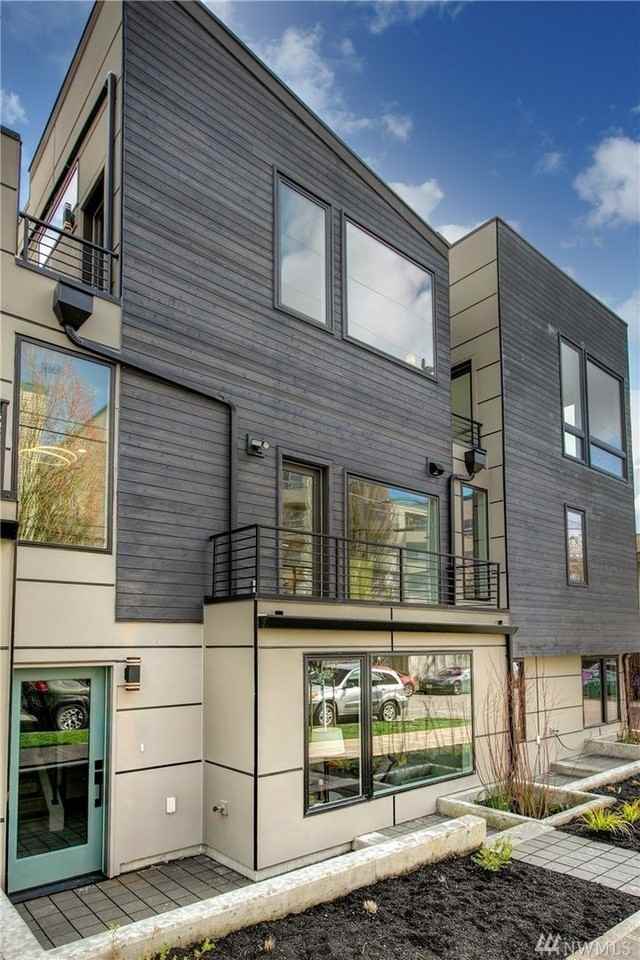 957 N 43rd St - Photo 2 of 32