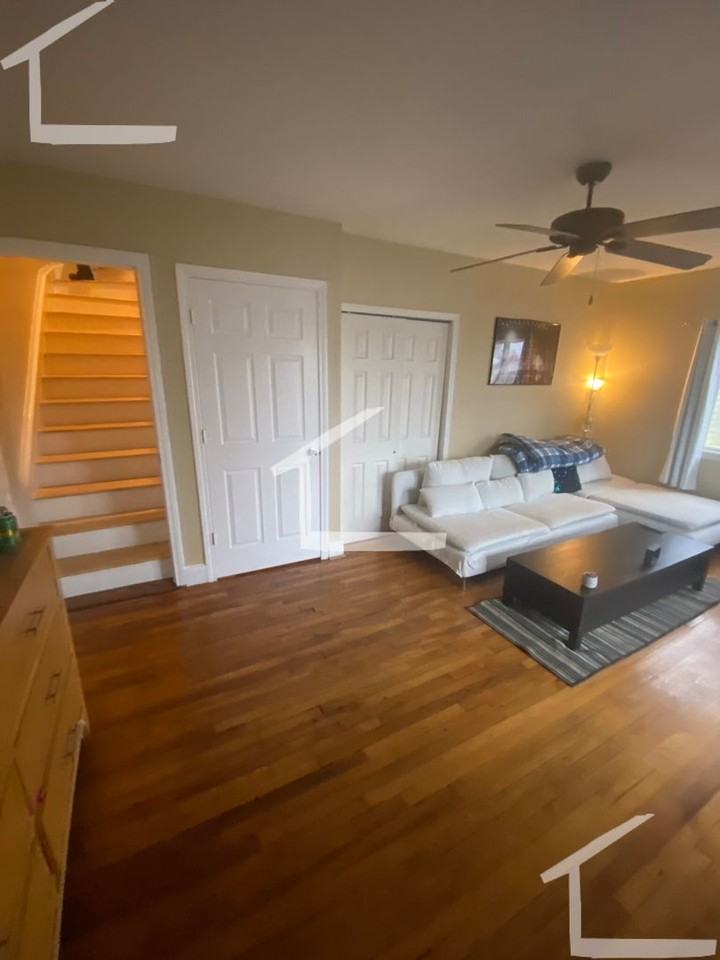 93 Glen St - Photo 2 of 32