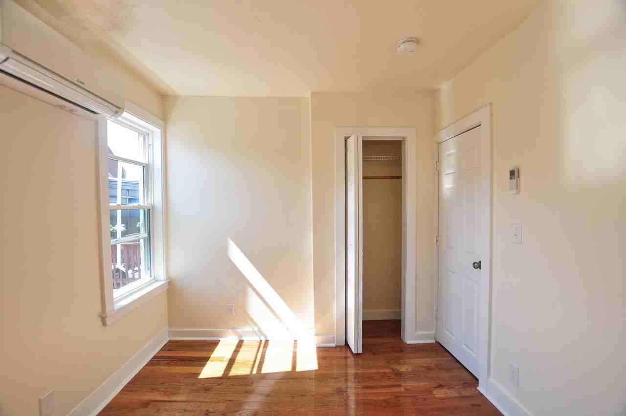 1 Grimes St - Photo 2 of 9