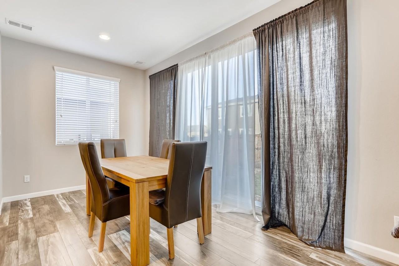 25541 E Cedar Pl - Photo 4 of 12