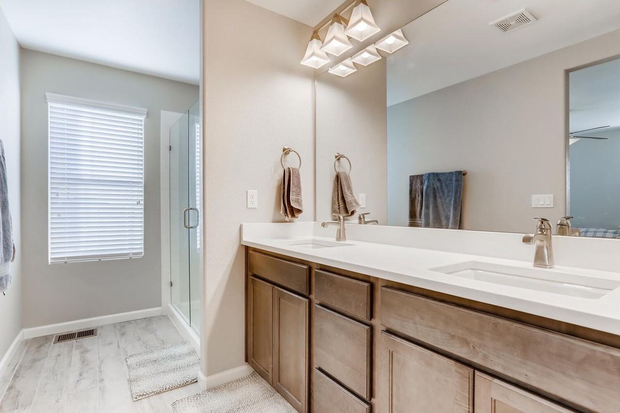 25541 E Cedar Pl - Photo 7 of 12