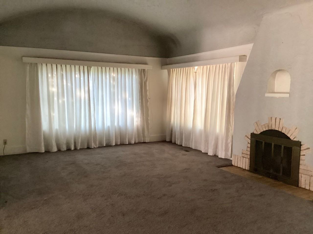 1330 Broadway St - Photo 4 of 11