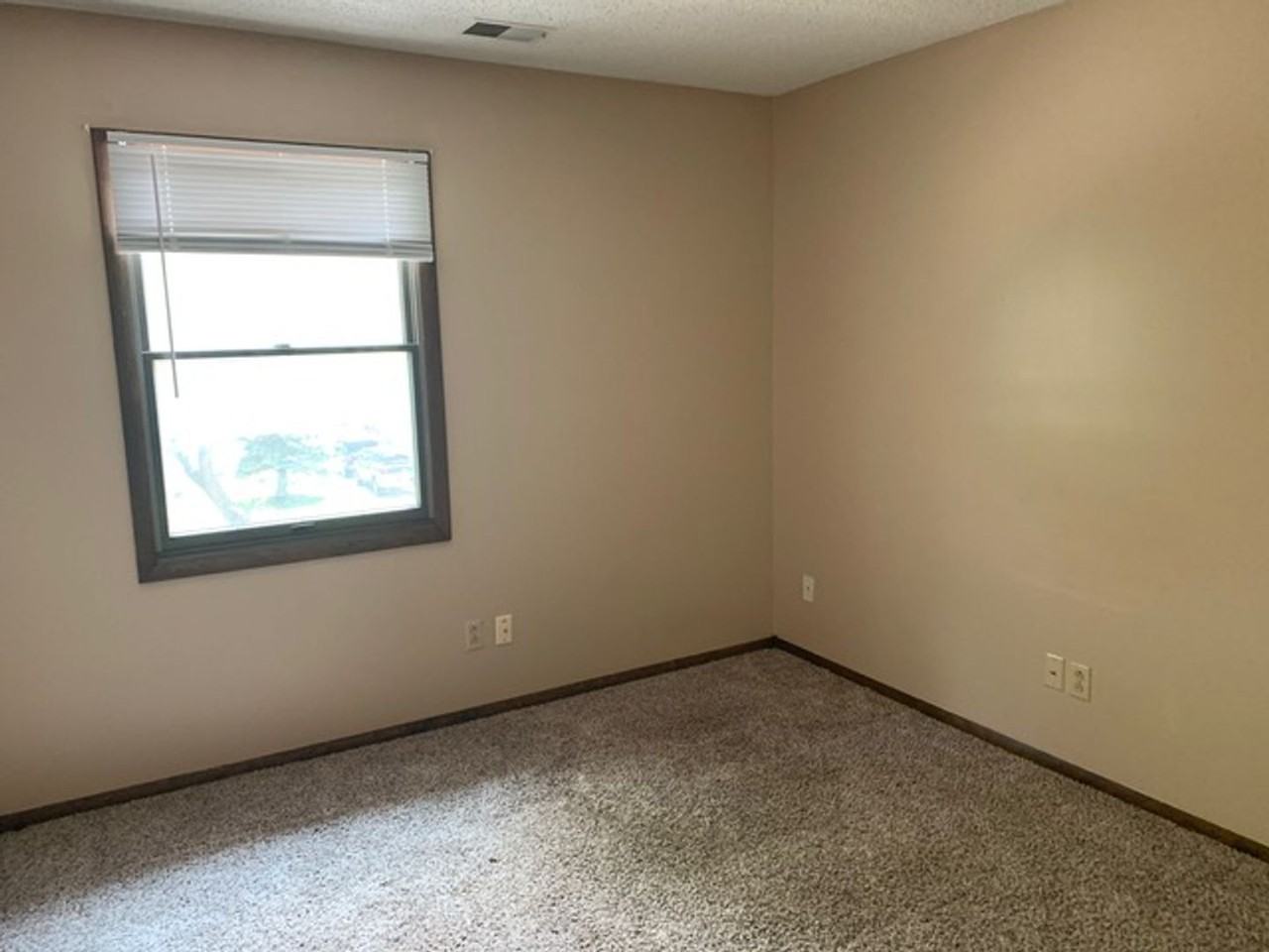 822 Fremont St #7 - Photo 4 of 6