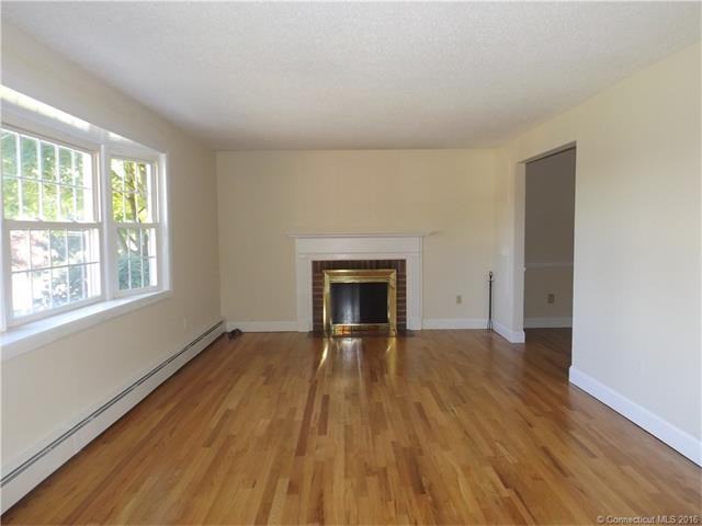 9 Donnell Rd - Photo 2 of 30