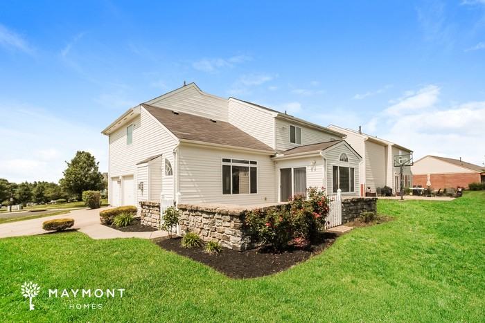 7192 Tressel Wood Dr - Photo 3 of 3