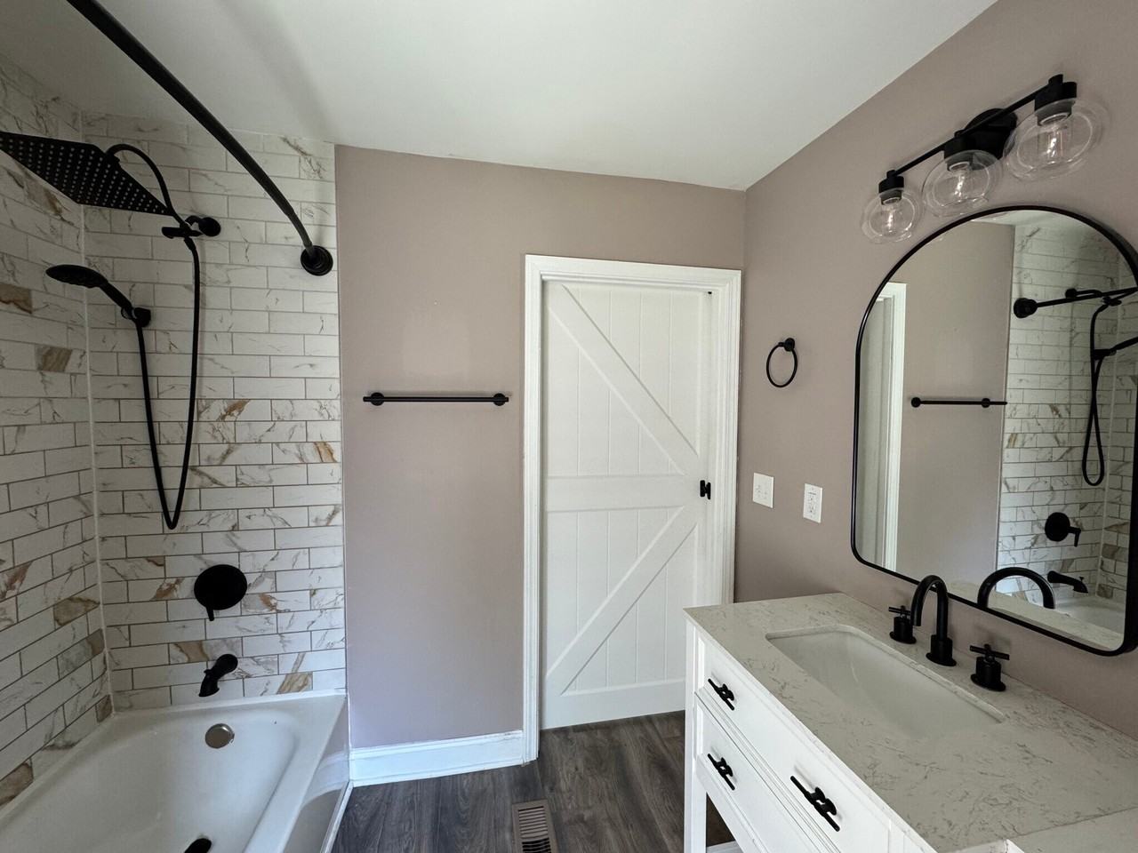 1210 E Whittier St #NA - Photo 5 of 6