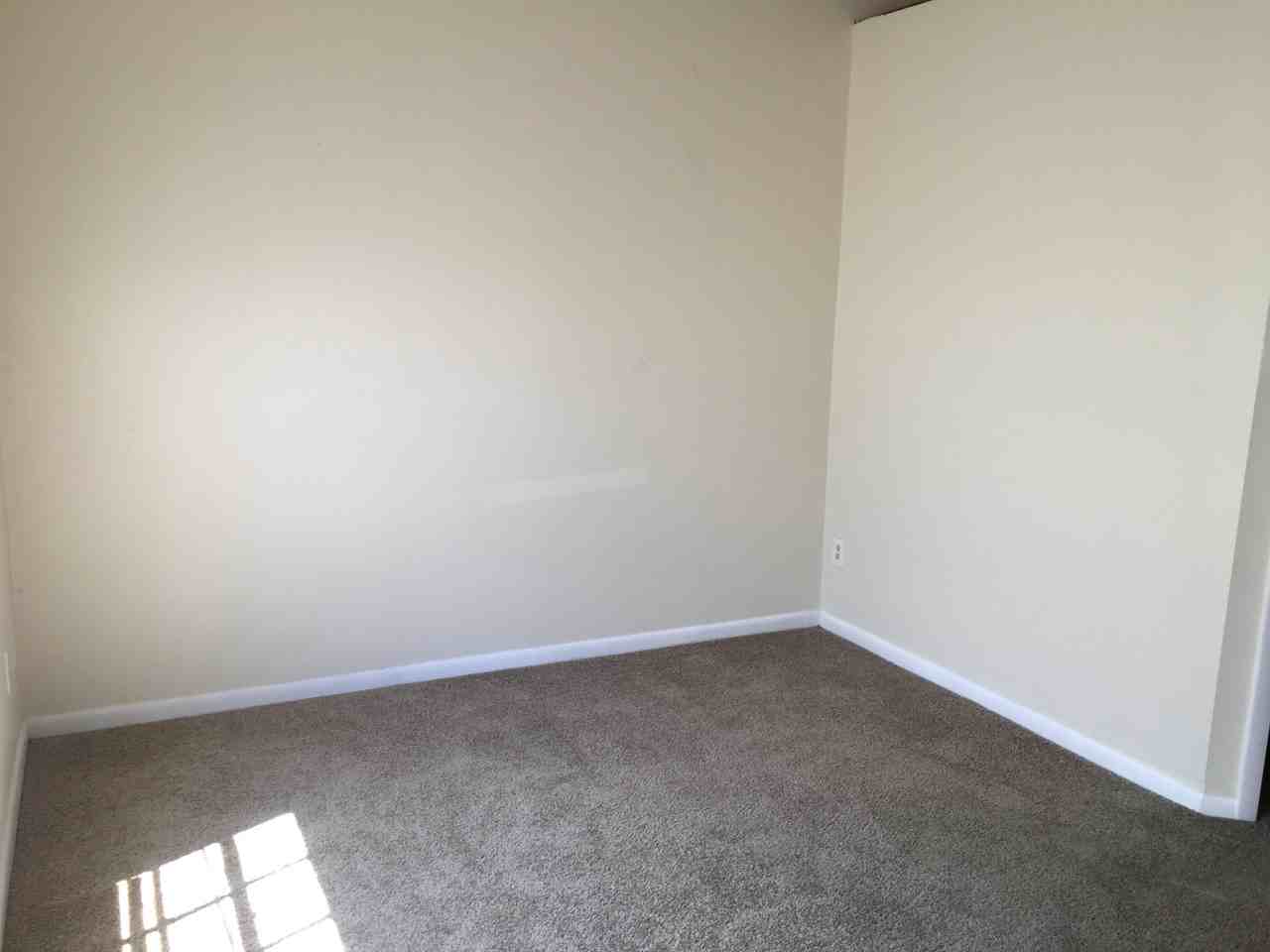 6660 121st Ave #4 - Photo 3 of 14