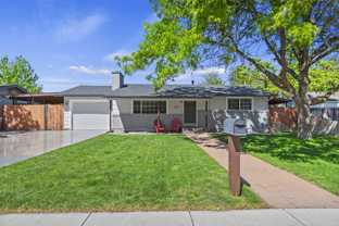 1107 S Beechwood Dr #NA - Photo 1 of 1