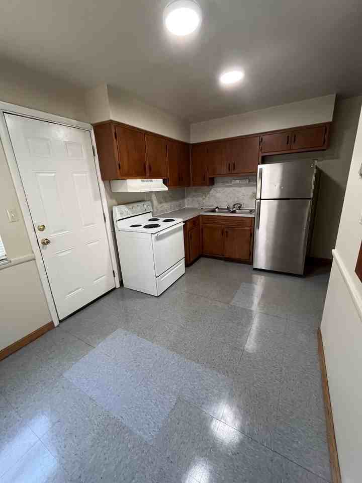 6330 Ambleside Dr #D - Photo 2 of 8