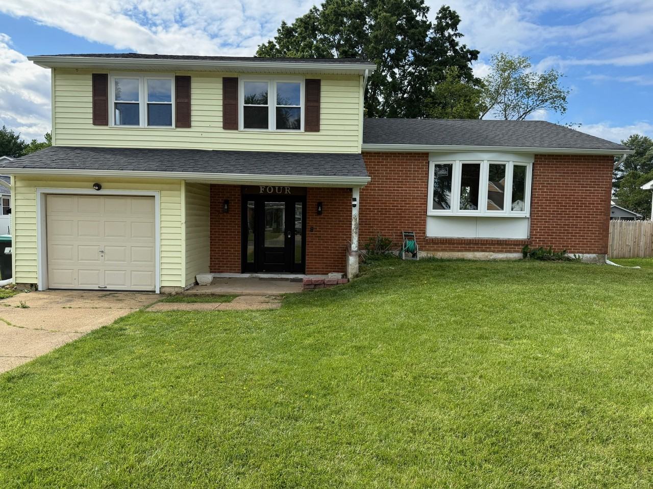 4 Whitehaven Dr #NA - Photo 2 of 16
