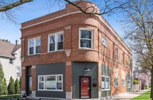 featured image of 5759 W Dakin St #2