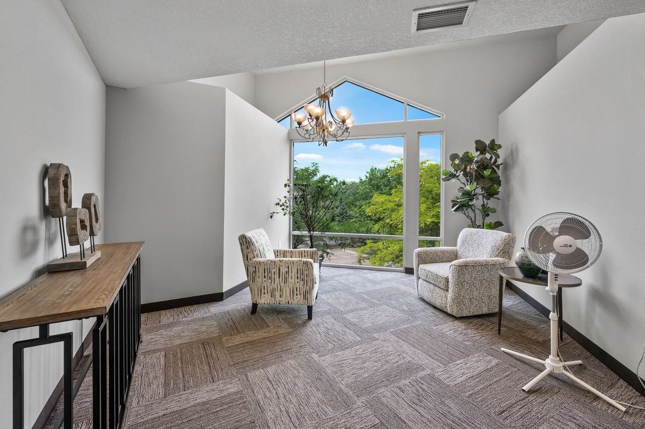 Creekside Commons Apartments - Photo 7 of 39