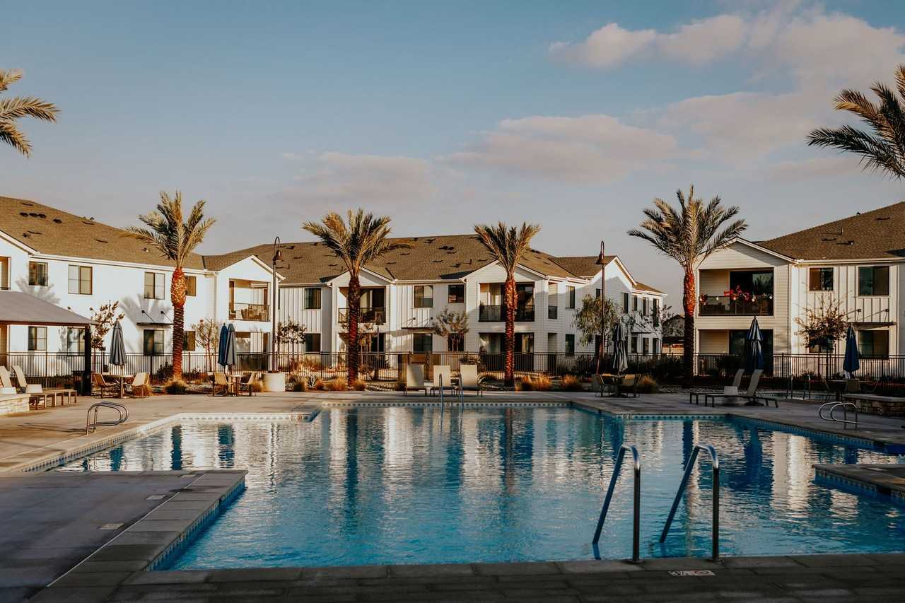 250 South Heath Road - Photo 3 of 45