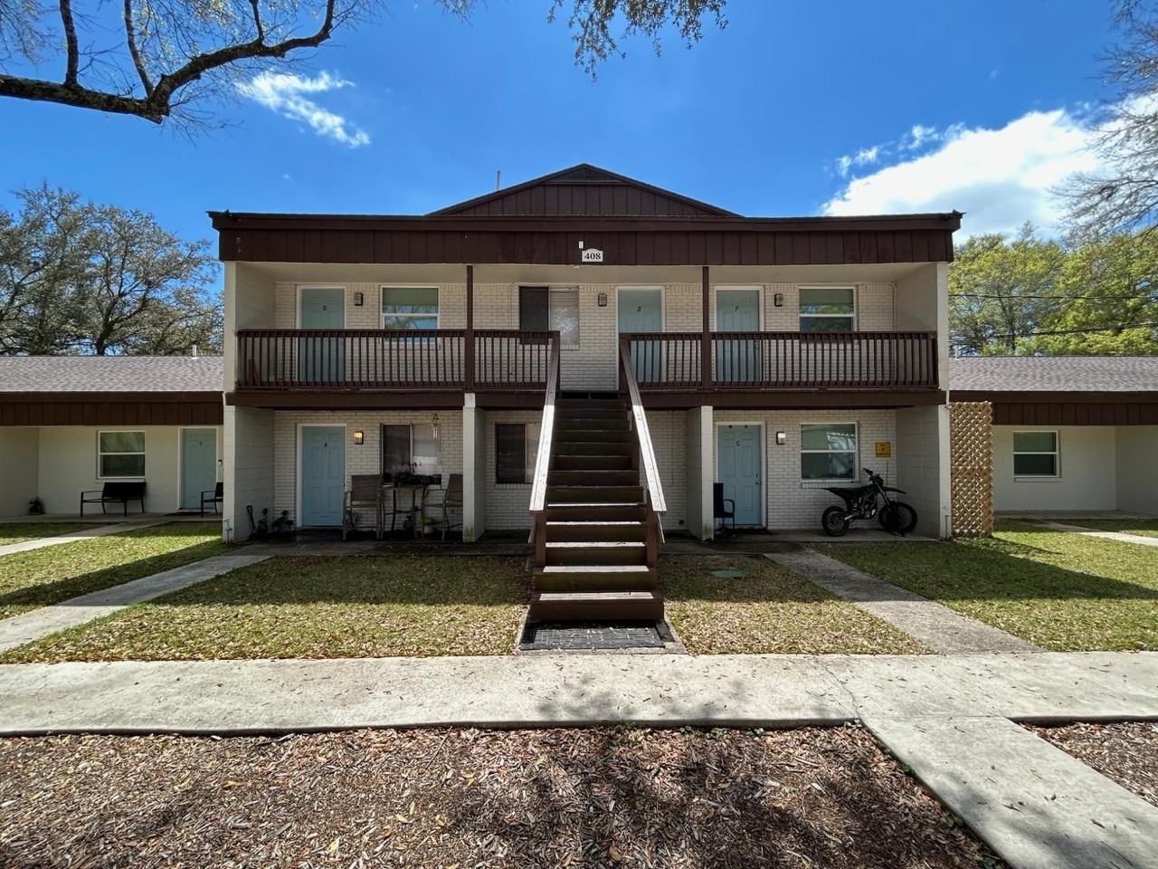 Corvet Apartments - Photo 2 of 2