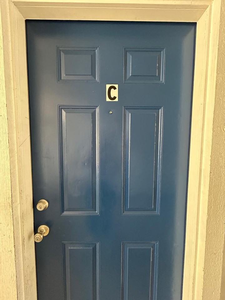 Redwood Apartments - Photo 3 of 11