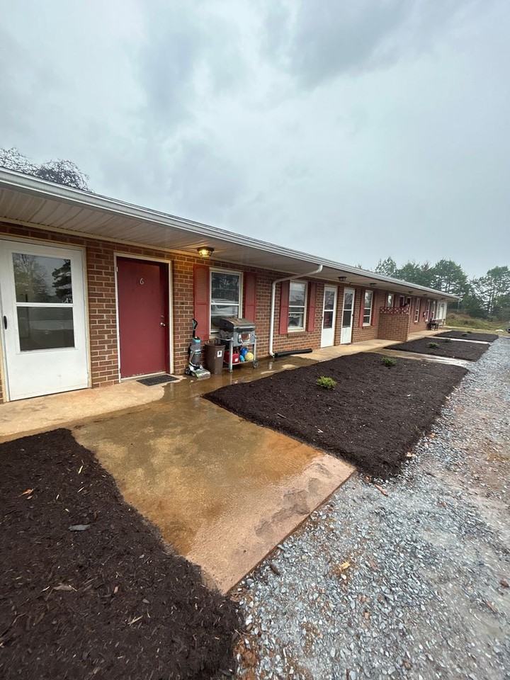 Grandview Apartments - Photo 4 of 8