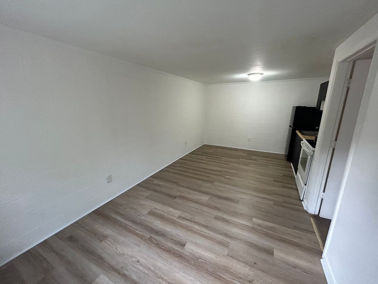 Grandview Apartments - Photo 7 of 8