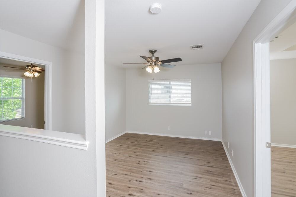 207 Cedron Chase - Photo 6 of 17