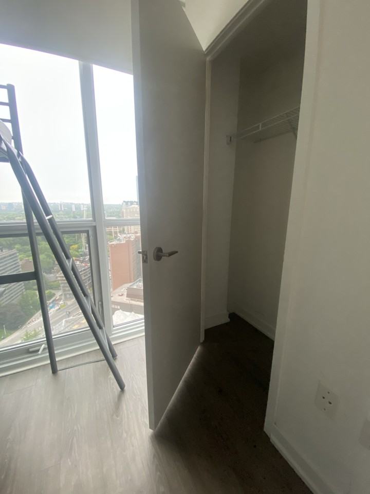 1 Yorkville Avenue #2508 - Photo 3 of 15