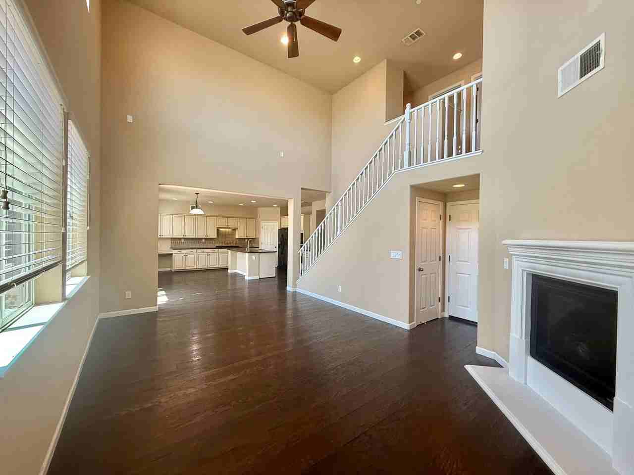 2366 Mack Pl - Photo 6 of 50