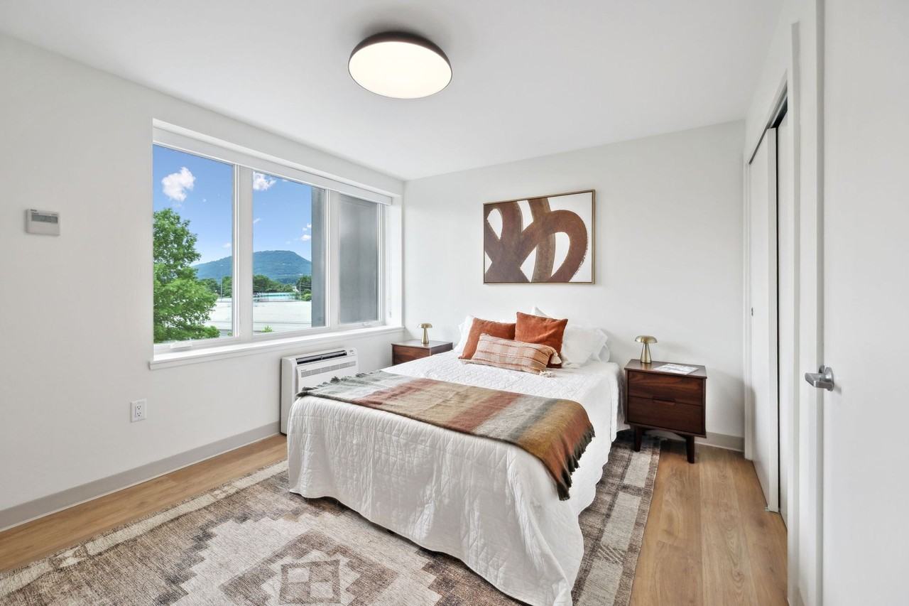 West 6th Apartments - Photo 3 of 50