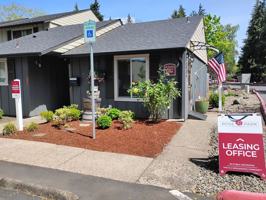 featured image of 597 Rose Park Ln Ne