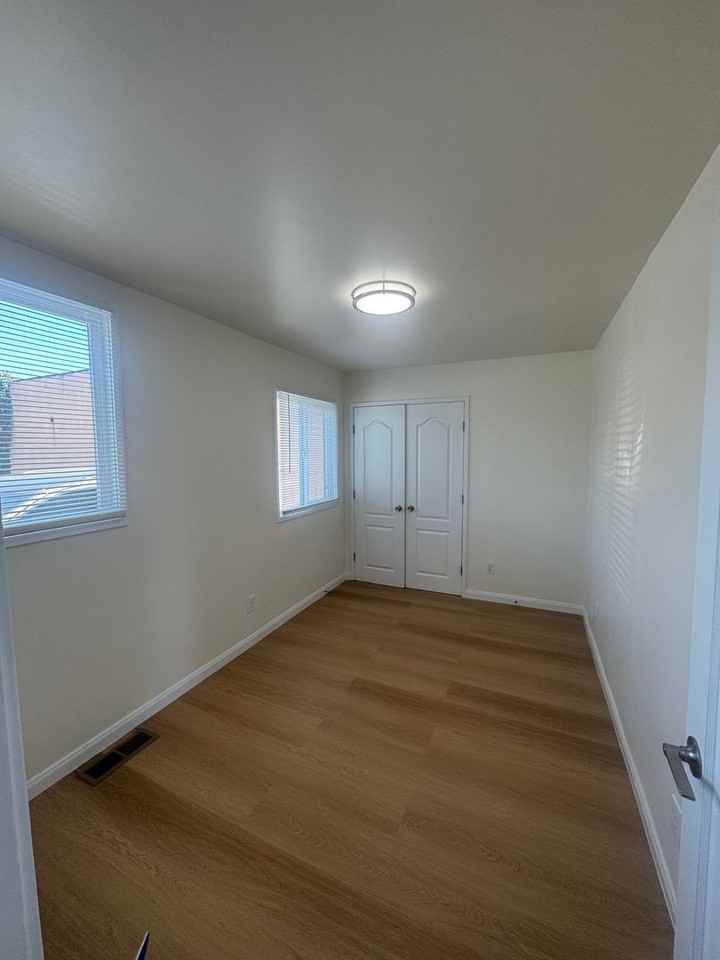 12448 San Pablo Ave #C - Photo 5 of 7
