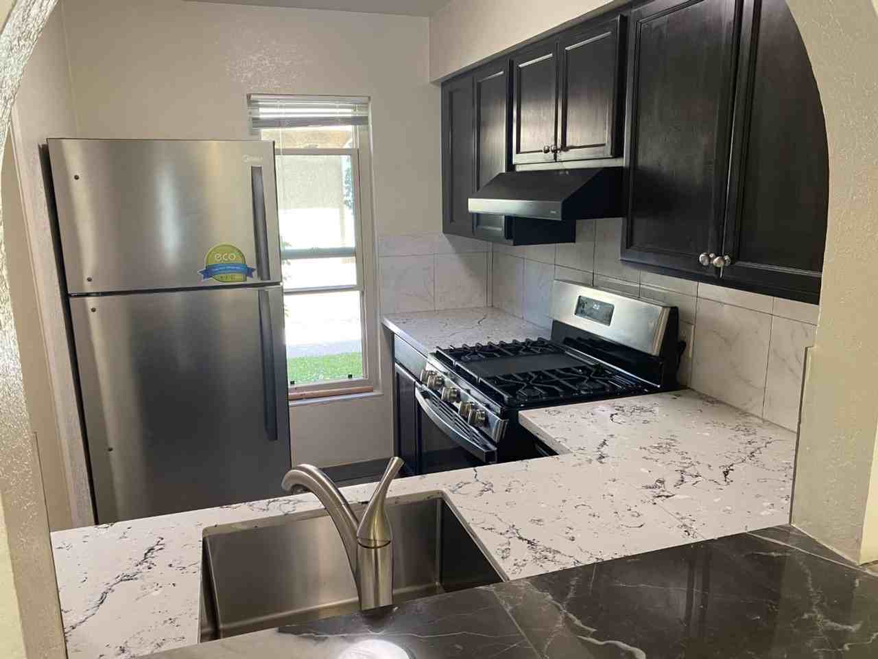 1206 Dana Dr #2 - Photo 7 of 19