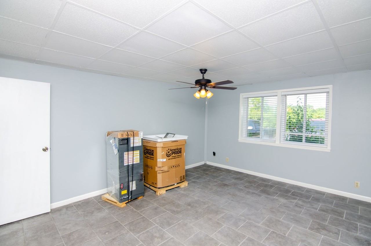 1041 1041 Harold Dr  - 1041 Harold Dr - Photo 6 of 10