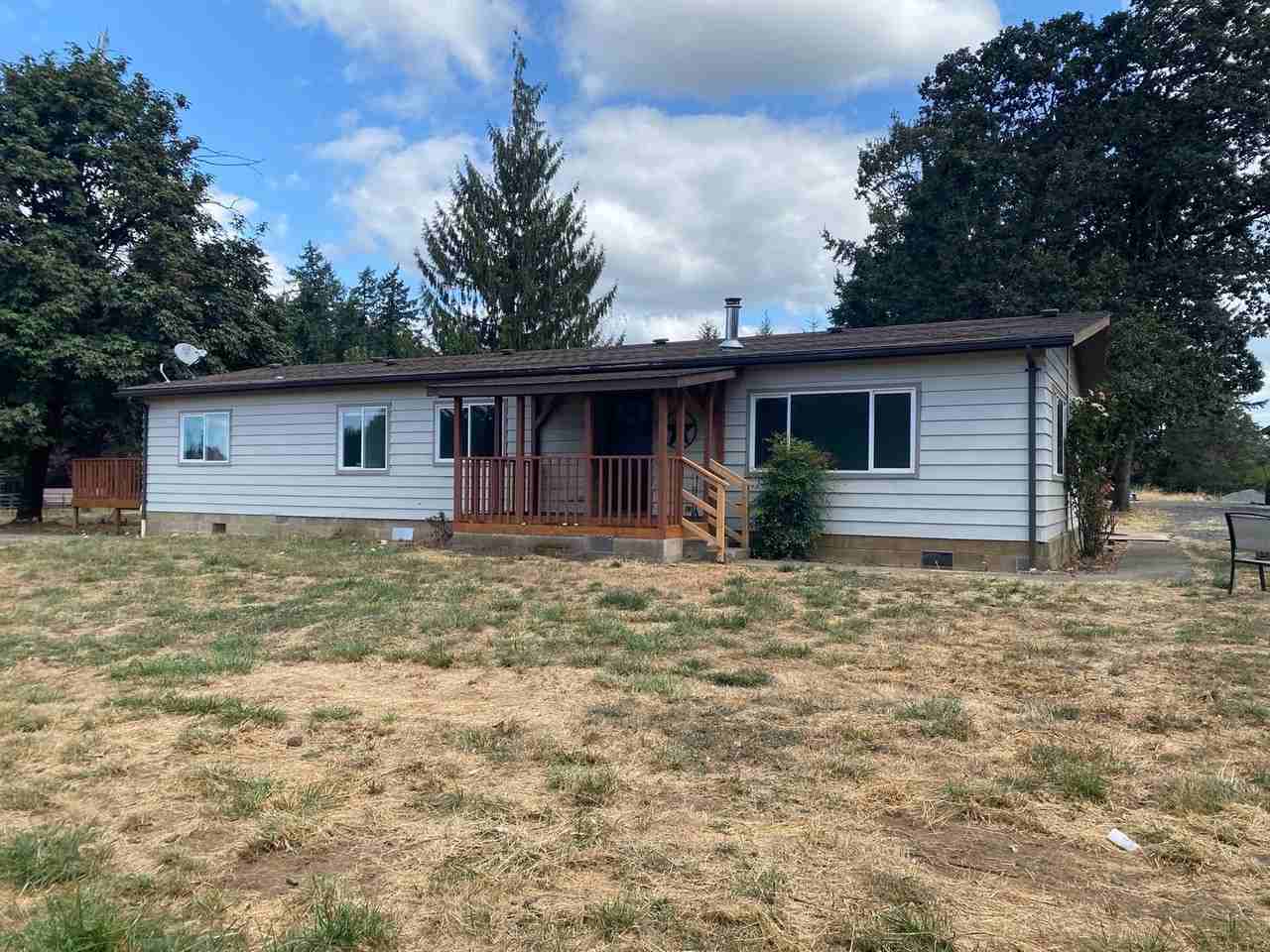 30235 Fairview Rd - Photo 2 of 24