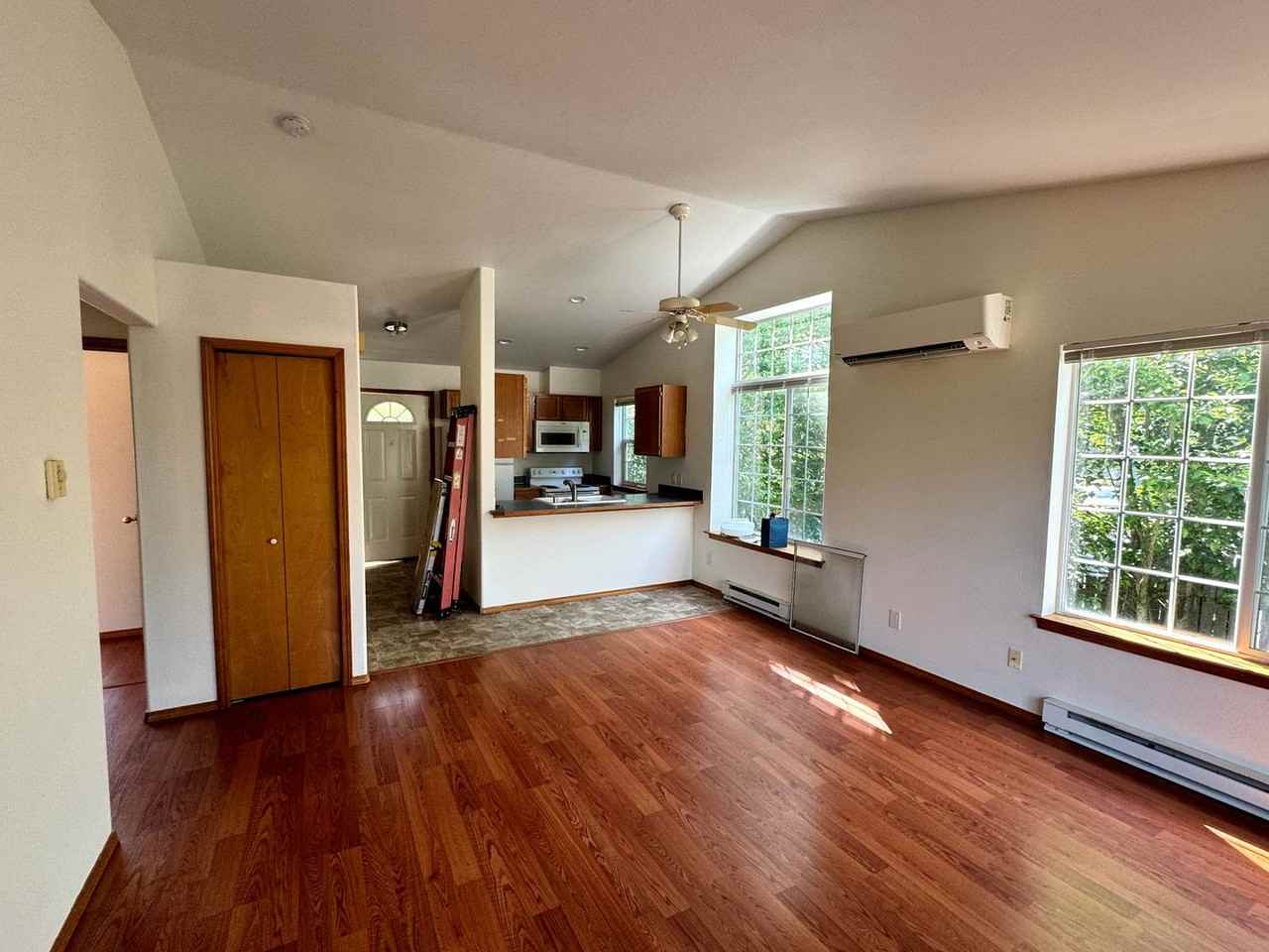 1808 E Sunset Dr #202 - Photo 4 of 14
