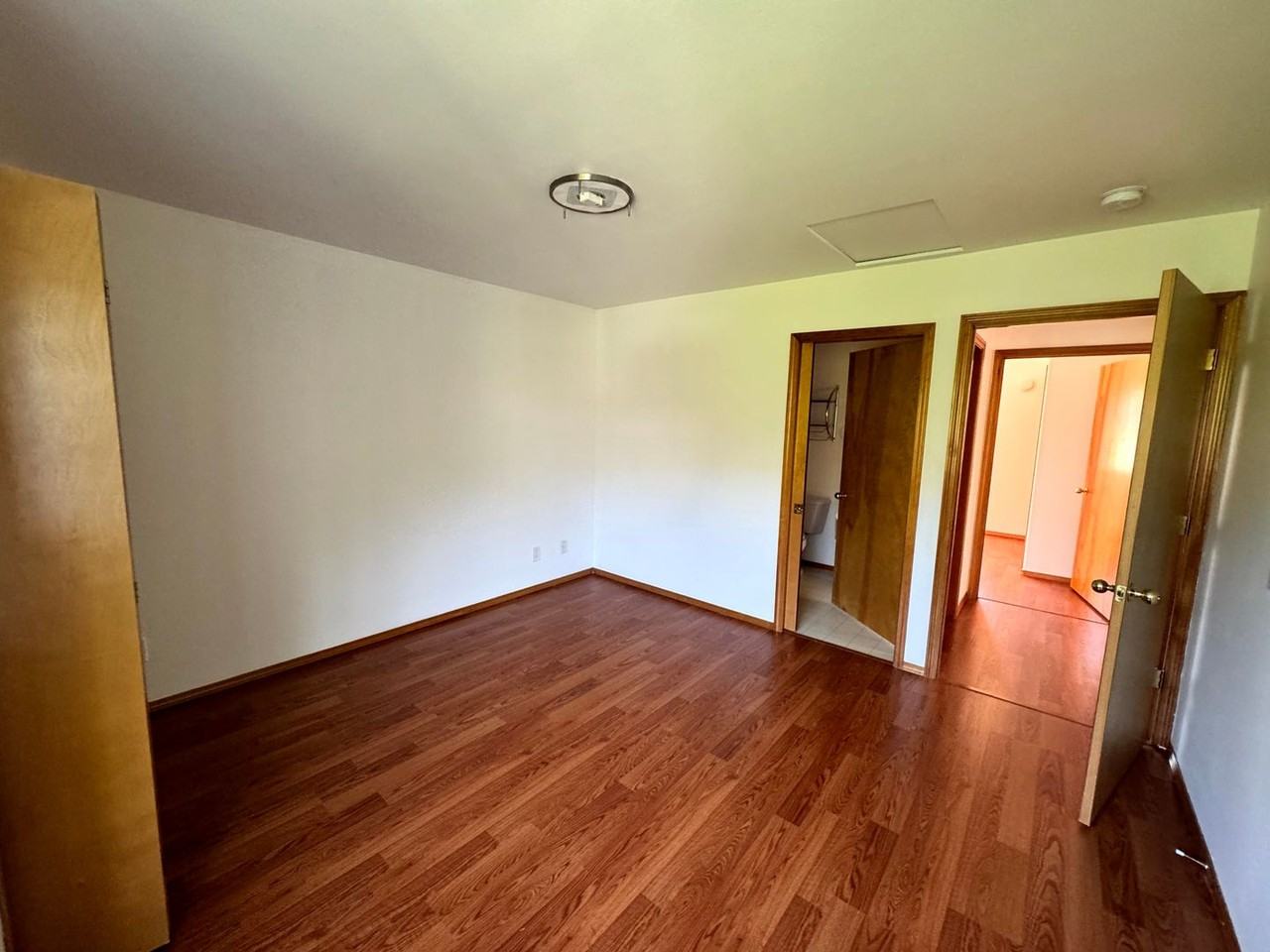 1808 E Sunset Dr #202 - Photo 7 of 14