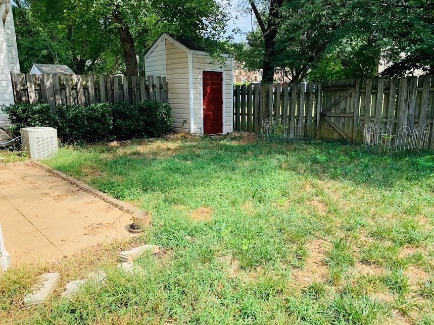 200 W Park Dr - Photo 2 of 17